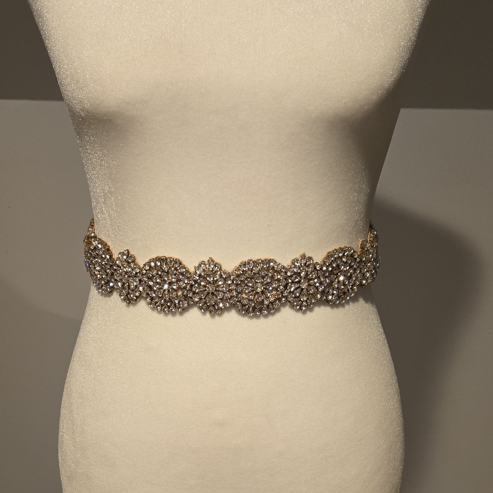 Untamed Petals Elegant Gold and Silver Crystal Bridal Belt